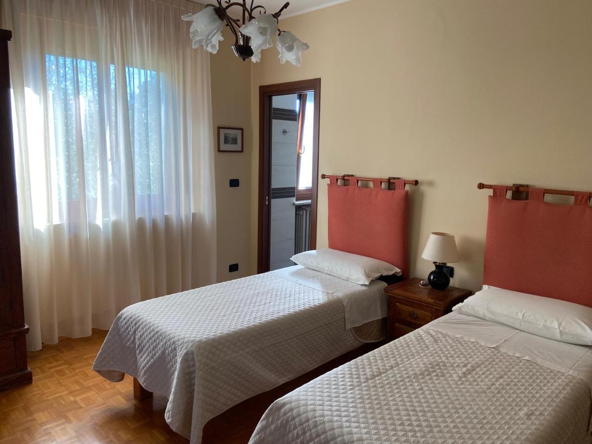 La Via Del Sole Bed & Breakfast Susa Bagian luar foto