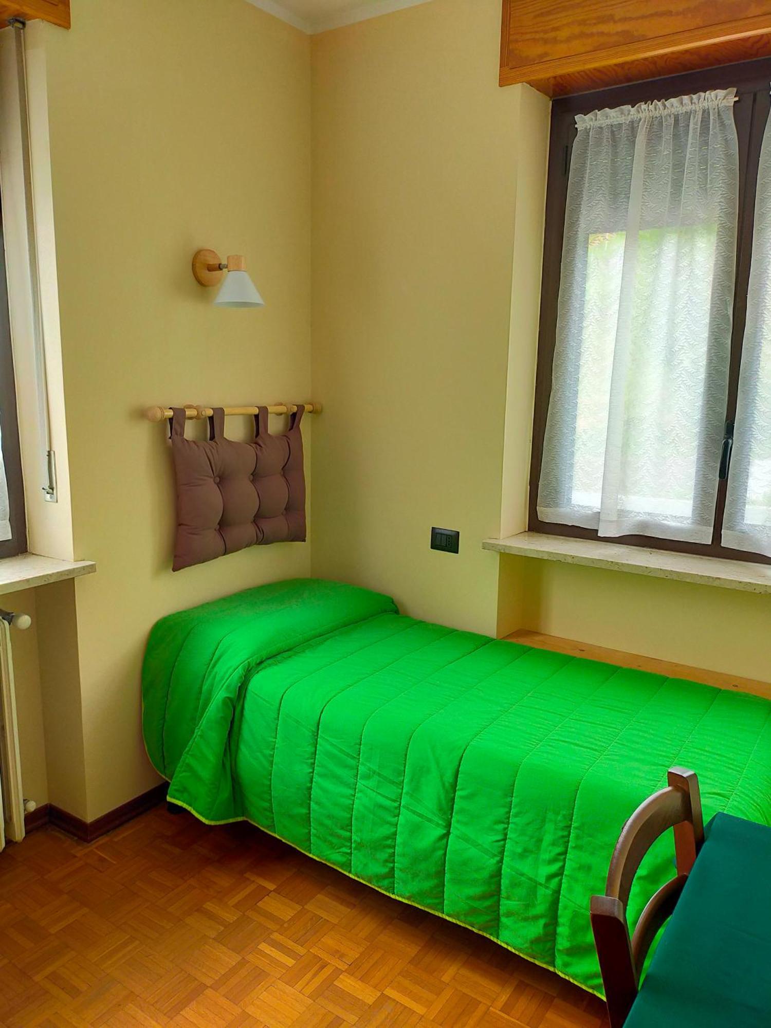 La Via Del Sole Bed & Breakfast Susa Bagian luar foto